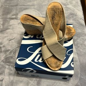 Lucky Brand wedge shoe size 9